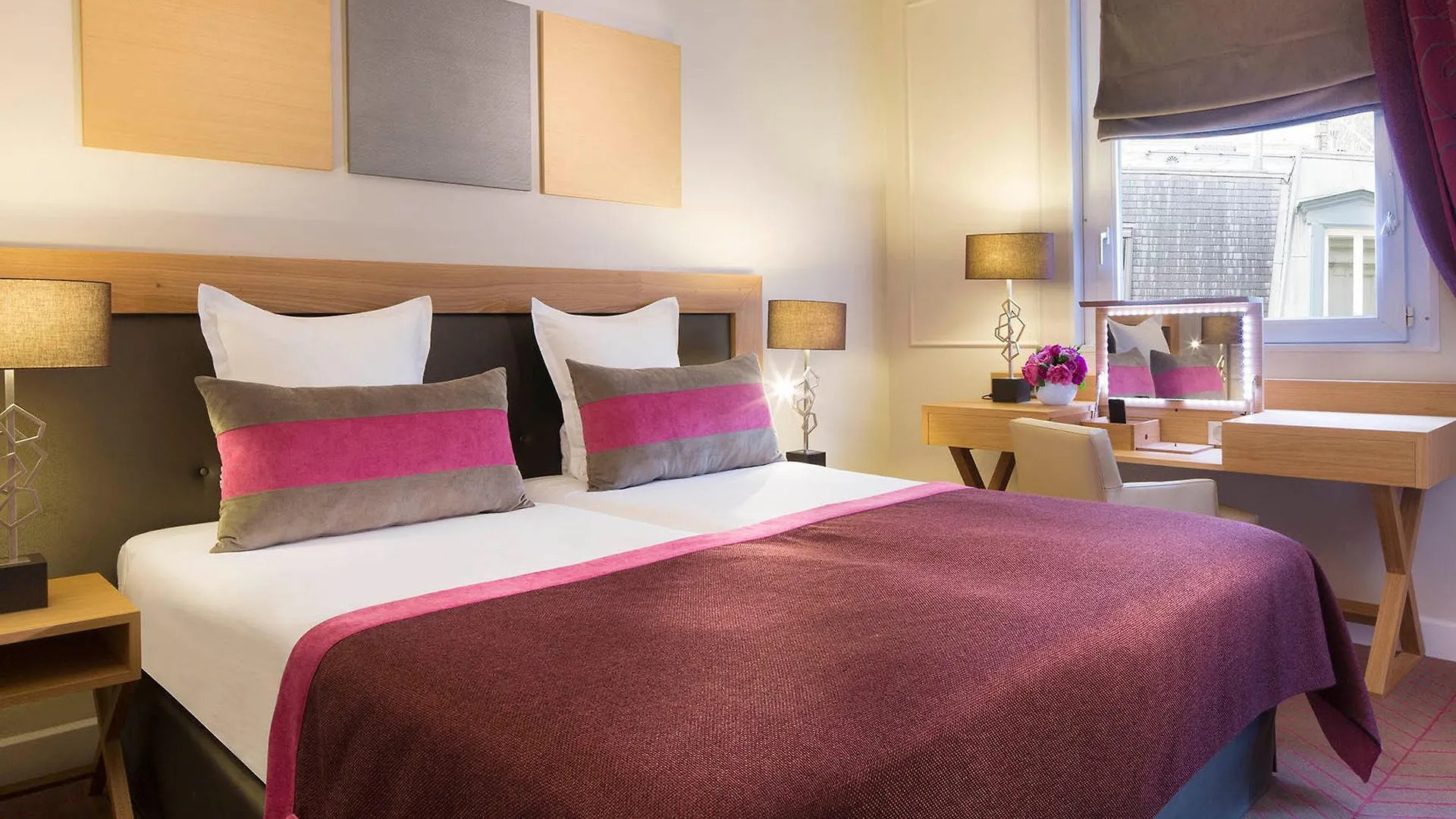 Hotel Galileo Champs Elysees 4*